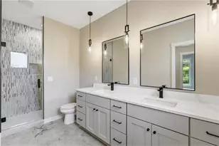 538 Chapman Hls Ct, Saint Joseph, WI 54016 - Photo 10