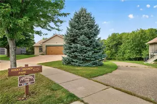 525 Devin Ln, River Falls, WI 54022 - Photo 6