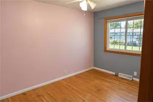 439 N 8th St, River Falls, WI 54022 - Photo 8