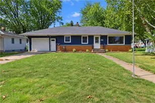 439 N 8th St, River Falls, WI 54022 - Photo 2