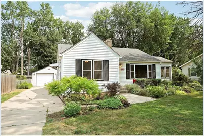 1525 Ramsey Street, Hastings, MN 55033 - Photo 2