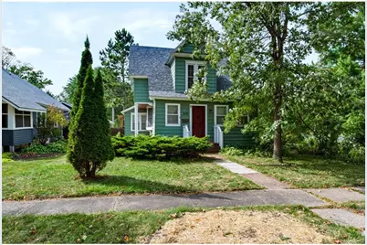 319 N Pearl Street, River Falls, WI 54022 - Photo 4