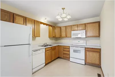 1587 County Road D, Maplewood, MN 55109 - Photo 12