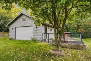 1234 Co Rd J, Kinnickinnic Township, WI 54022 - Photo 40