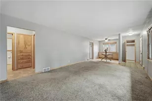 914 21st Ave, Bloomer,  54724 - Photo 4