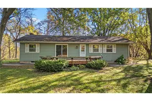 1742 Hillcrest Dr, New Richmond, WI 54017 - Photo 2
