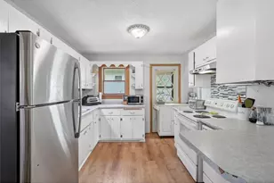 121 W Race Ave, Elmwood, WI 54740 - Photo 6
