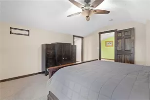 208 W Maple St, Roberts, WI 54023 - Photo 18