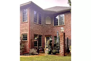 1423 Hunter Hill Rd, Hudson, WI 54016 - Photo 1