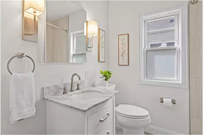 1186 Englewood Avenue, Saint Paul, MN 55104 - Photo 20