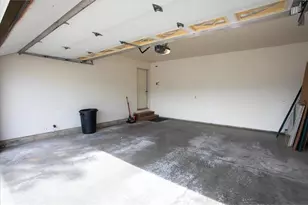 381 Red Cedar St, Menomonie, WI 54751 - Photo 38