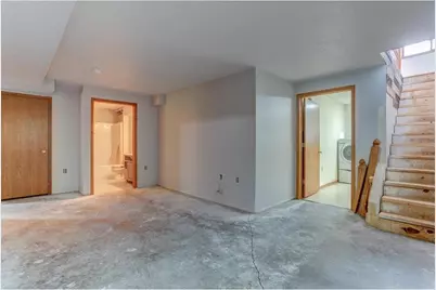 381 Red Cedar Street #1, Menomonie, WI 54751 - Photo 22