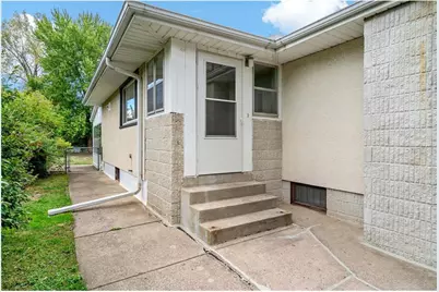 1579 Leone Avenue, Saint Paul, MN 55106 - Photo 38