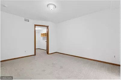 453 Hunter Hill Road, Hudson, WI 54016 - Photo 22