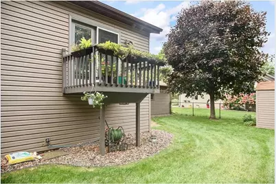 2925 Plum Tree Circle, Menomonie, WI 54751 - Photo 12