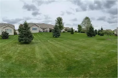438 Cassandra Drive #41, New Richmond, WI 54017 - Photo 8