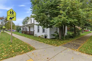 465 W Spruce St, Chippewa Falls,  54729 - Photo 4