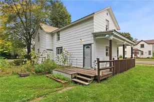 465 W Spruce St, Chippewa Falls,  54729 - Photo 34
