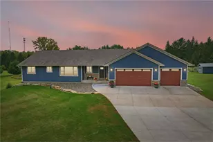 23 Hilltop Rd, Houlton, WI 54082 - Photo 52