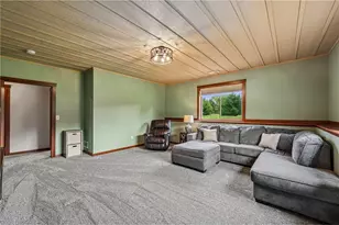 23 Hilltop Rd, Houlton, WI 54082 - Photo 32