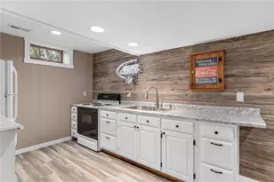 653 Deerwood Dr, Hudson, WI 54016 - Photo 24