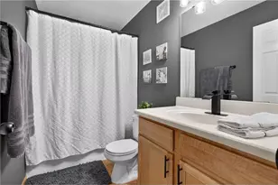 15557 Dunraven Dr, Apple Valley, MN 55124 - Photo 24