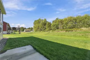247 Cedar St, Baldwin, WI 54002 - Photo 20