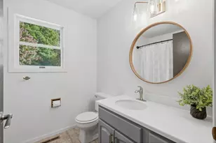 1497 Golf View Dr, River Falls, WI 54022 - Photo 20