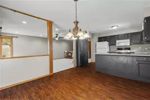 1719 Cudd Cir, Hudson, WI 54016 - Photo 10