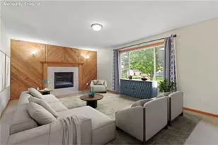 400 Durango Dr, Roberts, WI 54023 - Photo 6