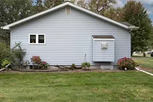 819 East St, Boyceville, WI 54725 - Photo 48