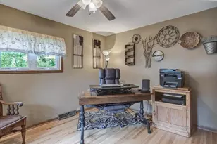 819 East St, Boyceville, WI 54725 - Photo 22