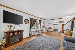 371 S Washington Ave, New Richmond, WI 54017 - Photo 8