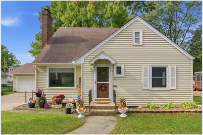 837 Hopwood Avenue, Menomonie, WI 54751 - Photo 1