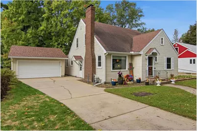 837 Hopwood Avenue, Menomonie, WI 54751 - Photo 28