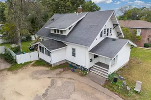 1901 Broadway St, Menomonie, WI 54751 - Photo 2