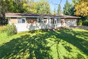 1055 10th Ave, Cumberland, WI 54829 - Photo 4