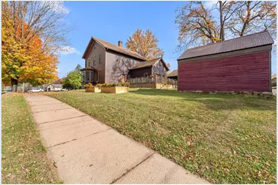 203 Pine Street, Glenwood City, WI 54013 - Photo 10