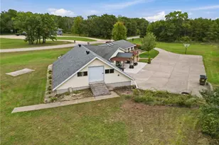 W6745 Church School Ln, Durand, WI 54736 - Photo 40