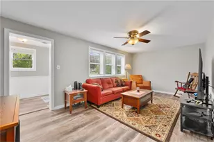 205 W South Ave, Chippewa Falls,  54729 - Photo 6