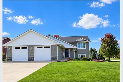 1204 Wren Place, New Richmond, WI 54017 - Photo 2