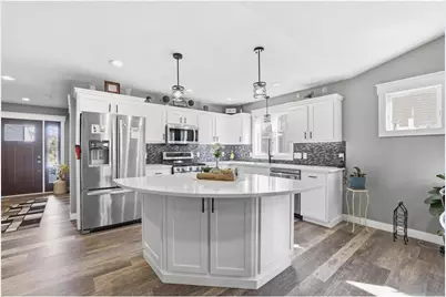 3501 Cambridge Place, River Falls, WI 54022 - Photo 6