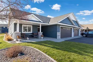 3501 Cambridge Pl, River Falls, WI 54022 - Photo 2