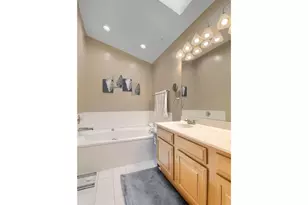 10695 53rd Ave, Plymouth, MN 55442 - Photo 18