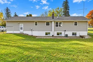435 Main St, Boyceville, WI 54725 - Photo 4