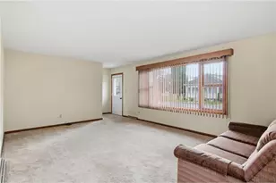 435 Main St, Boyceville, WI 54725 - Photo 14