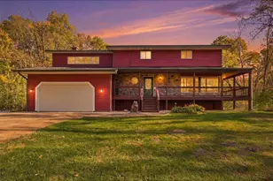 317 Sherwood Forest, Kinnickinnic Township, WI 54022 - Photo 46
