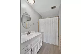 2690 Oxford Street, Roseville, MN 55113 - Photo 18