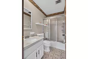 2690 Oxford Street, Roseville, MN 55113 - Photo 22