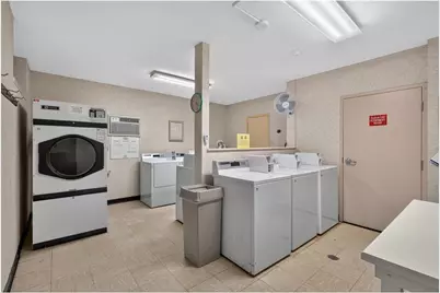 2690 Oxford Street #219, Roseville, MN 55113 - Photo 30